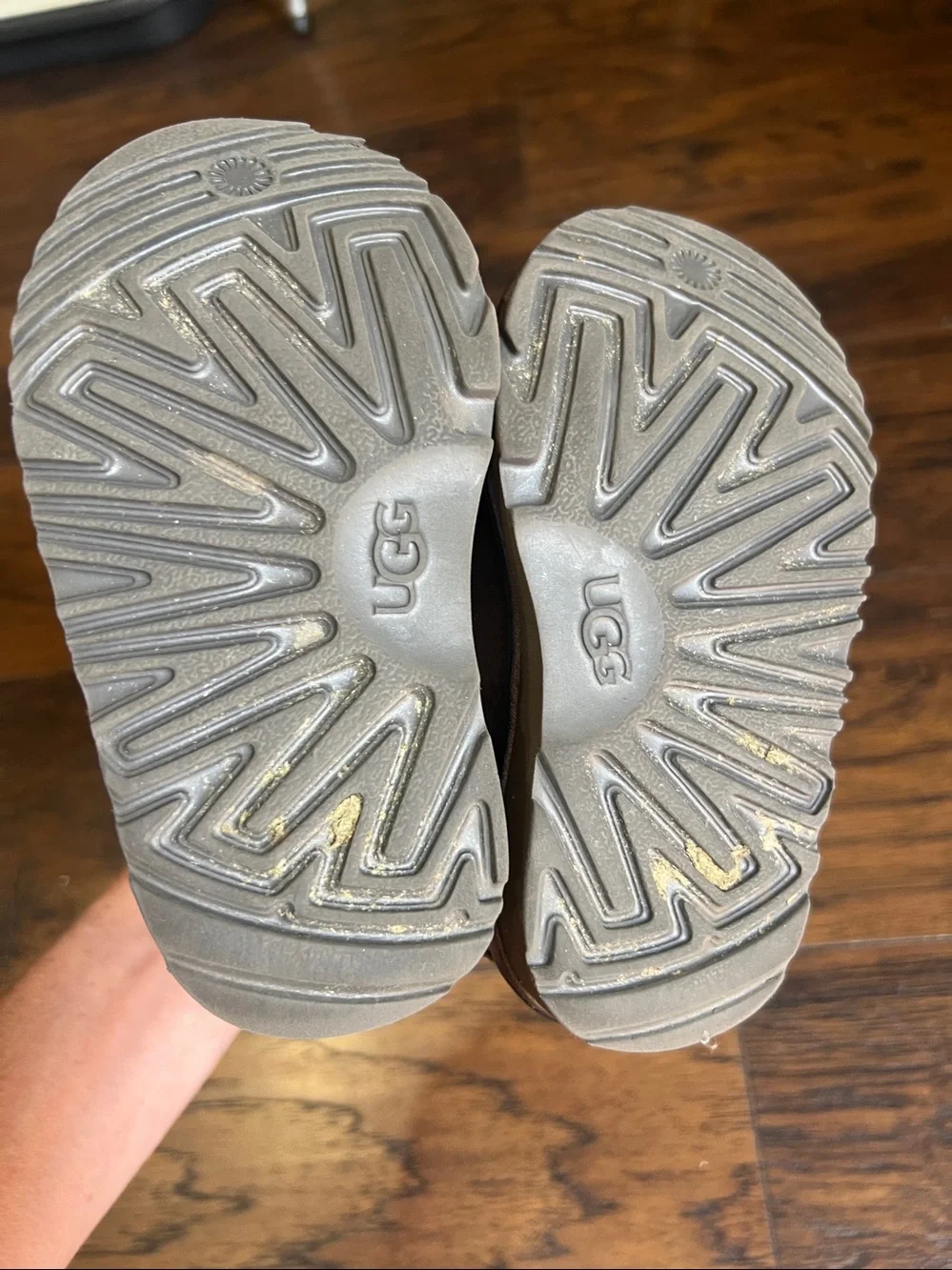UGG Classic Toddler girls boot size 7